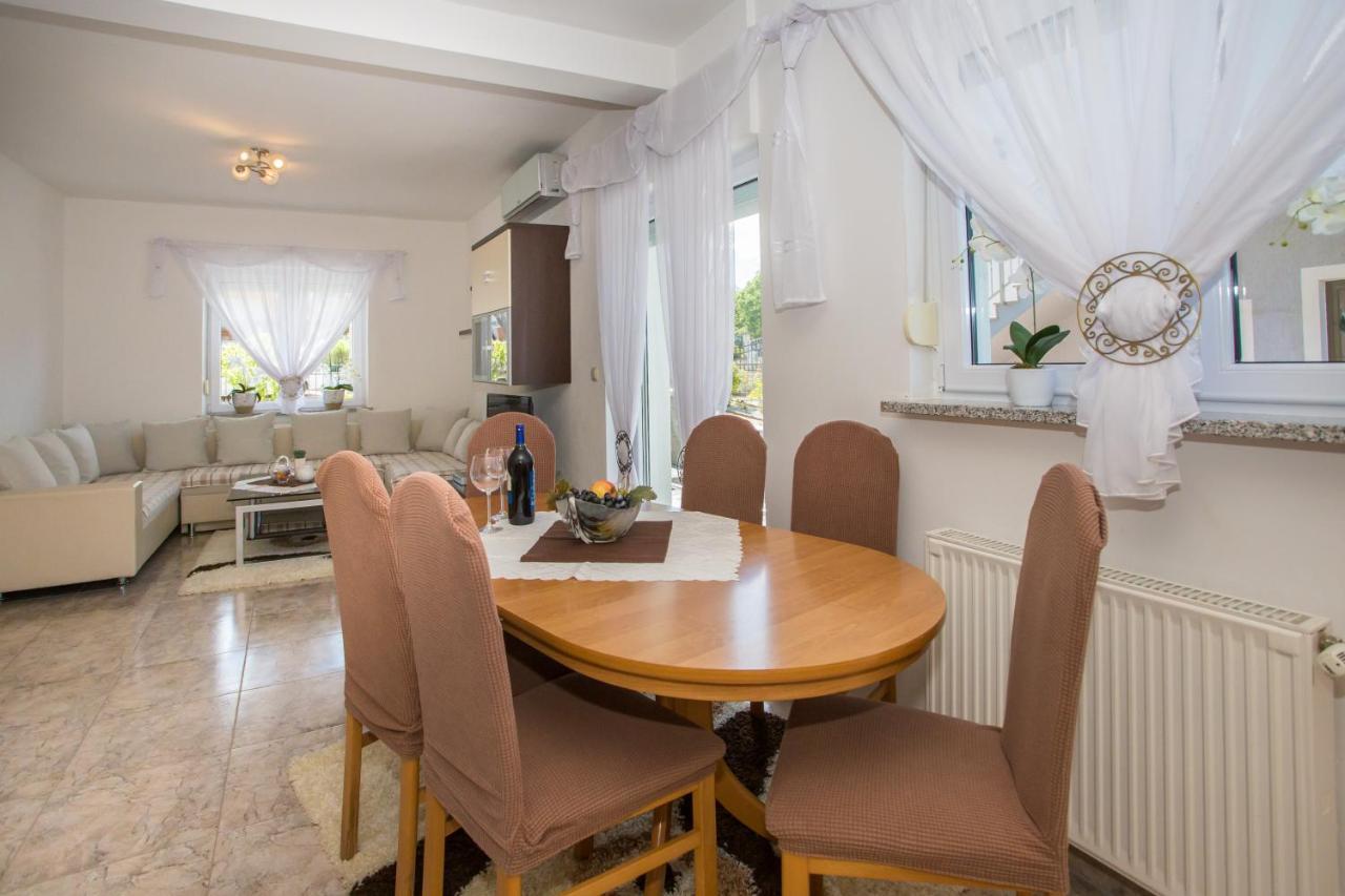 App Rosi Apartamento Poreč Exterior foto