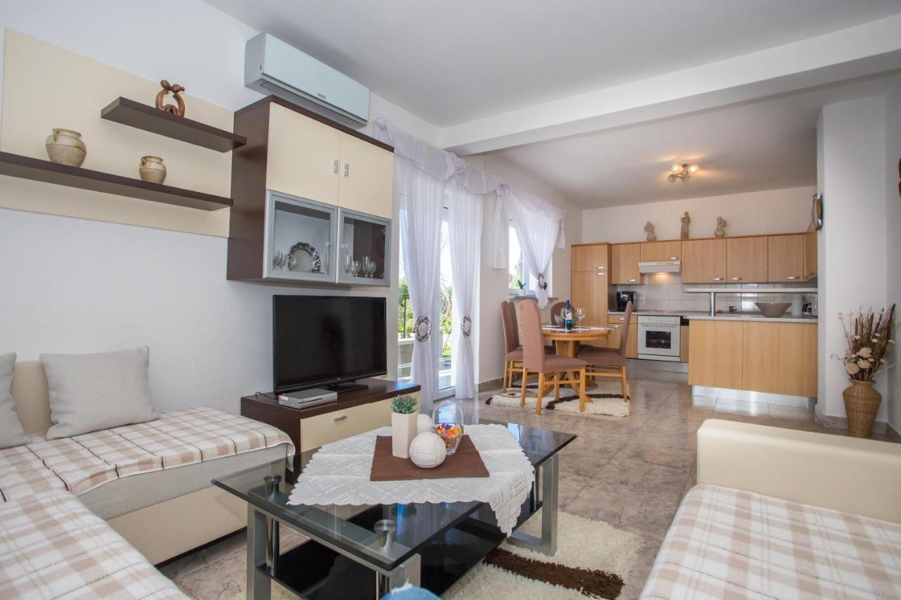 App Rosi Apartamento Poreč Exterior foto