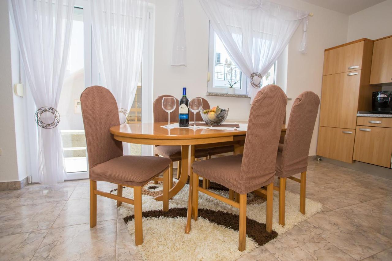 App Rosi Apartamento Poreč Exterior foto