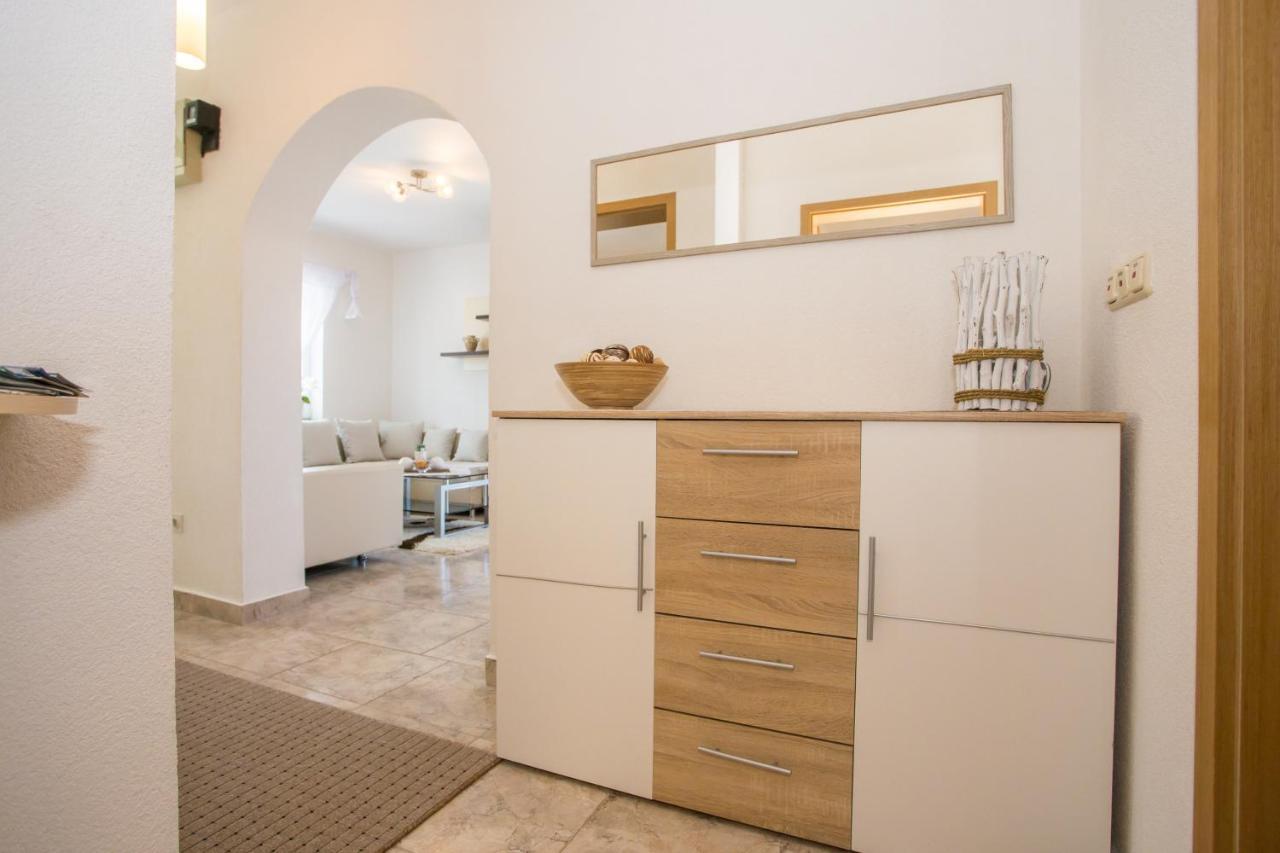 App Rosi Apartamento Poreč Exterior foto
