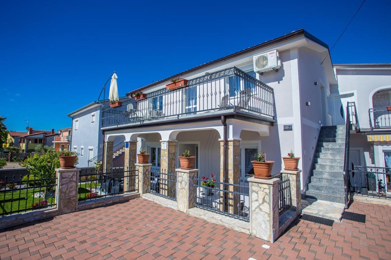 App Rosi Apartamento Poreč Exterior foto