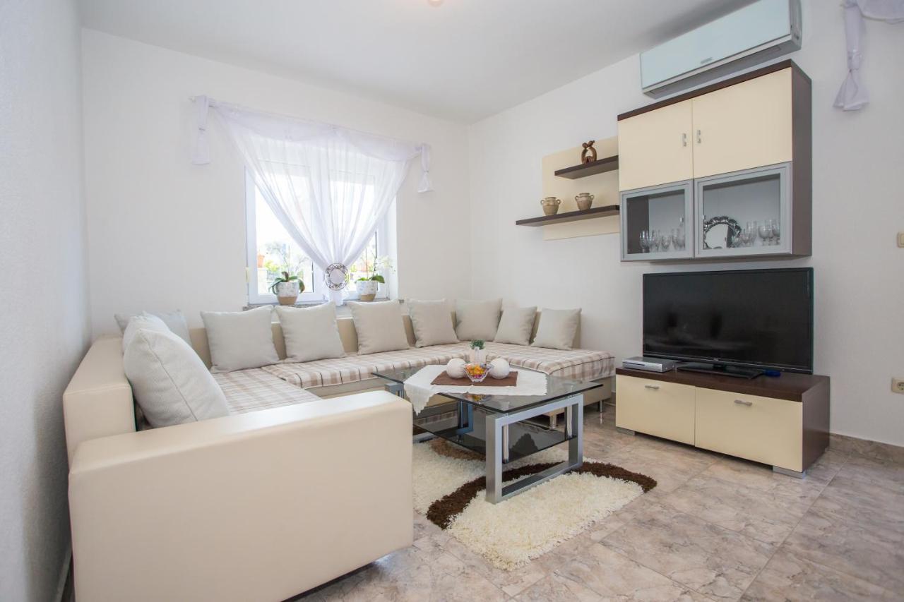 App Rosi Apartamento Poreč Exterior foto